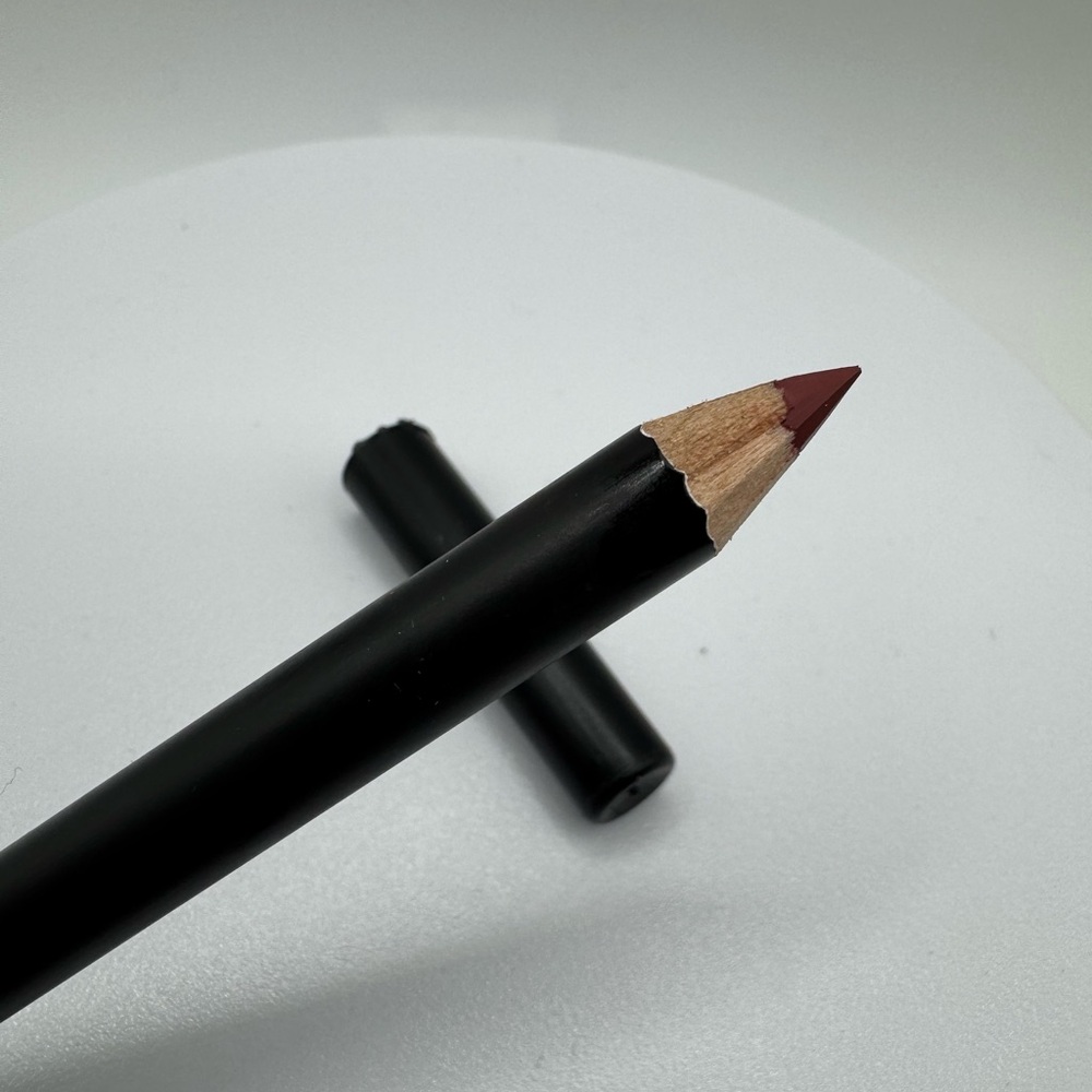 Morphe Colour Pencil - Taboo